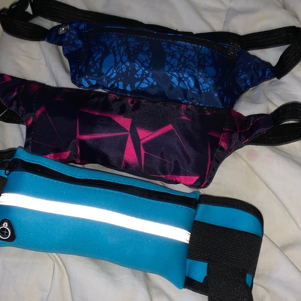 ❤️3-, fanny packs or waist belts ❤️